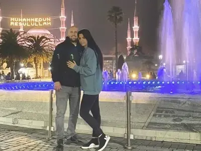 Победителите от “Един за друг” празнуват в Истанбул