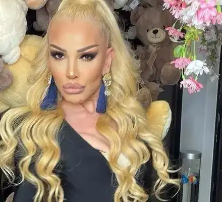 Познахте ли певицата от снимката?