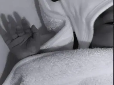 ПЪРВО ФОТО! Николета умили мрежата със снимка на бебето