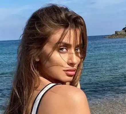 Саня Борисова за новите отношения с Ники Илиев: Имаше леко напрежение в началото