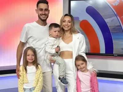 Синът на Карамански чака бебе от разведена с 3 деца (СНИМКИ)