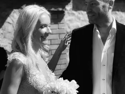 След условната присъда: Нойзи пак тръгна по баровете… САМ (ФОТО)