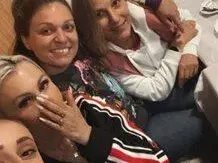 Състезания с бебета, прасета на фурна и кючеци: Участници в „Един за друг“ в задружен купон