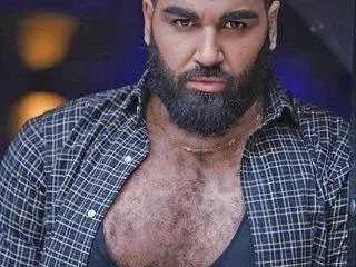 Удря дъното с евтин пиар: Ивка Бейбе се предлага за тройка с Лидия и гаджето й