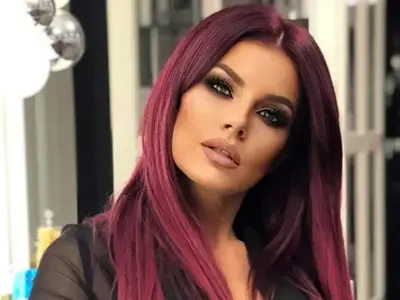 Валя си подари песен за ЧРД