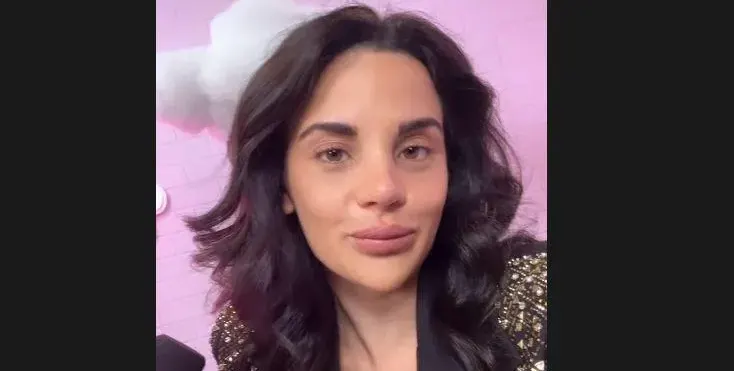 ВАРВАРСКА ринопластика окепази лицето на Ивка Бейбе (СНИМКИ)