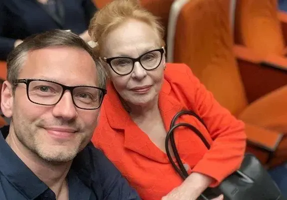Орлин Павлов сбъдна най-голямата мечта на майка си