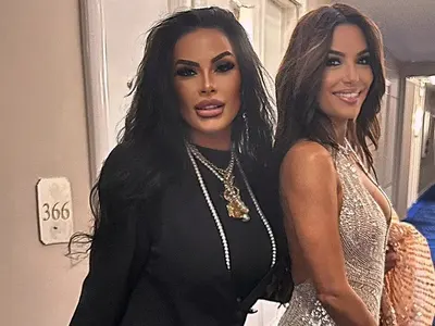 Ана Мария Чернева разходи 5 рокли по червения килим в Кан, щракна се с Ева Лонгория