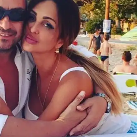 Бившият на Глория даде “Не сме безгрешни” на сръбкиня