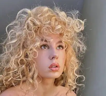 Дъщерята на Радев срещу щерката на Маравиля – двубой за награда в НАТФИЗ