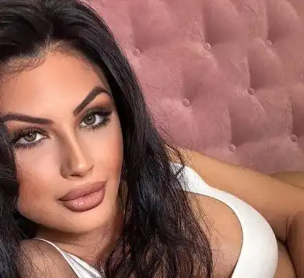 Ето я голямата любов на Венцислава Тафкова! Фото как се гушкат ТУК