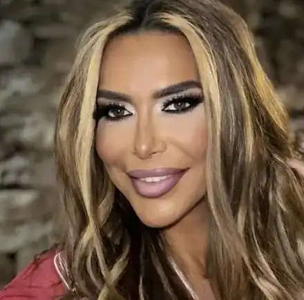 Фолк певицата Бони: Покайте се и изберете най-достойният Сливенски митрополит