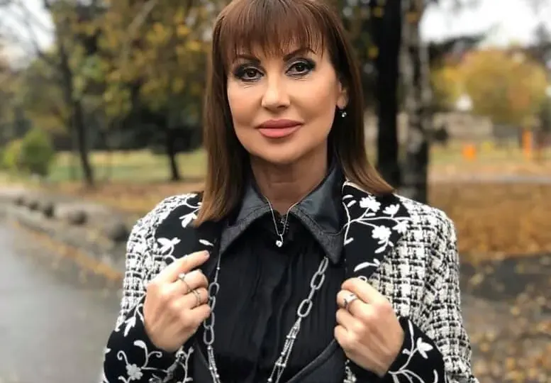 Илиана Раева празнува  рожден ден на малката Рапунцел (Снимка)