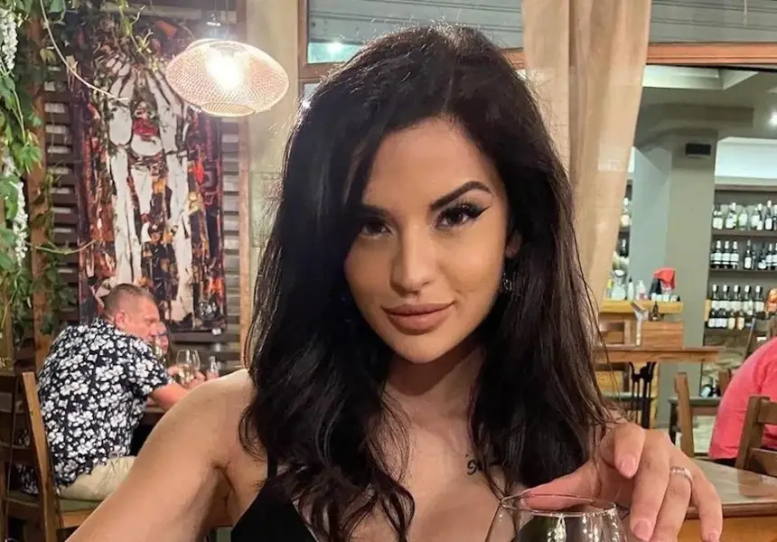 Ивка Бейбе: Искам тройка с Азис