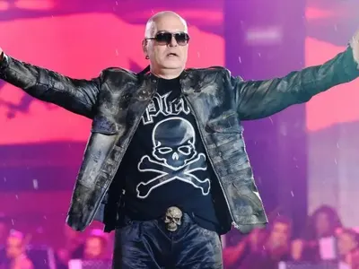 Животът на богатите: Лена с бижу колкото 10 пенсии, Линда с чанти за 5 бона! И още + СНИМКИ