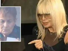 Лили Иванова  погреба сестра си  в пълна тайна