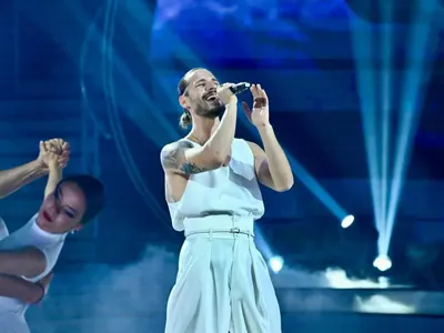 Лорд Евгени Минчев: Мария Илиева кажи сбогом на пижамата си... Виждам Гери-Никол под яйчен шампоан! И още + СНИМКИ