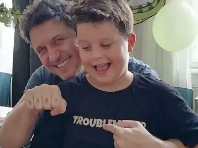 Лудо влюбен: Блатечки предлага брак на Елеонора! Запознали децата си (СНИМКИ)