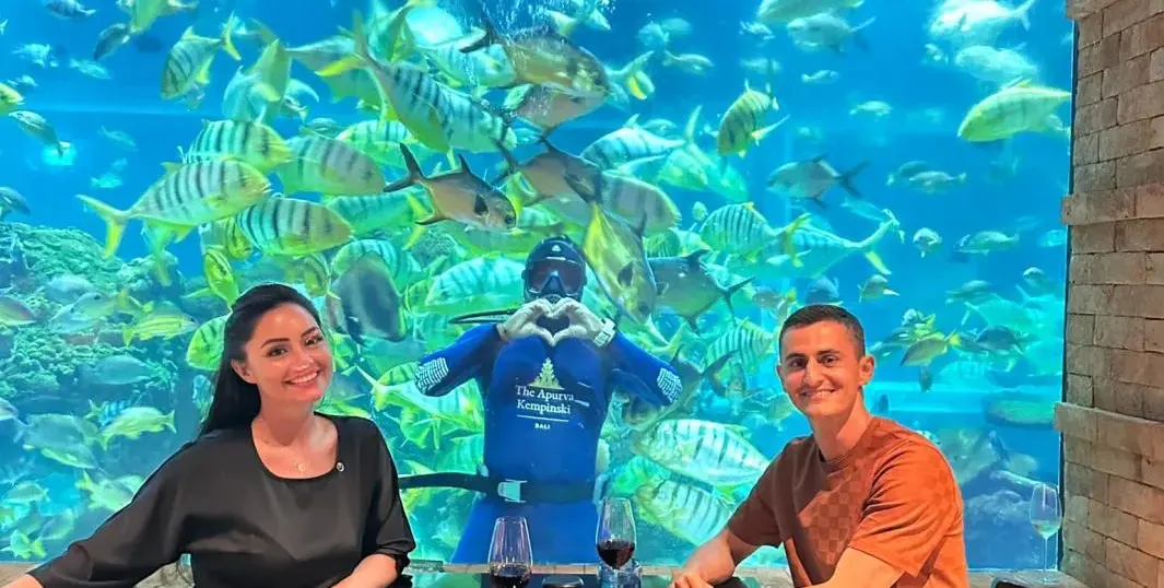 Мечката заведе Мис България в Бали