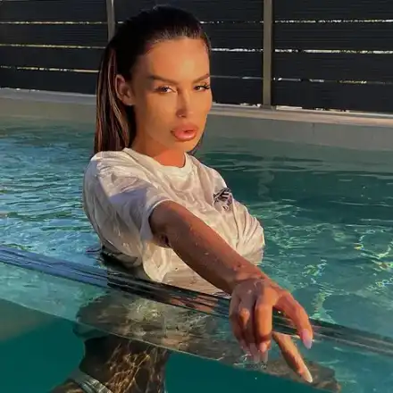 Моника Валериева ще го играе русалка в Гърция (Снимки)