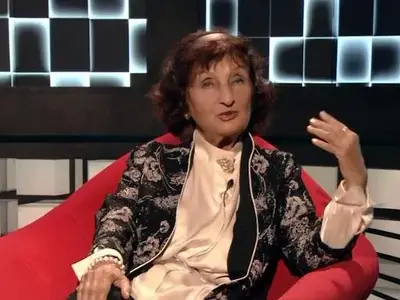 Обраха естрадната легенда Мими Николова