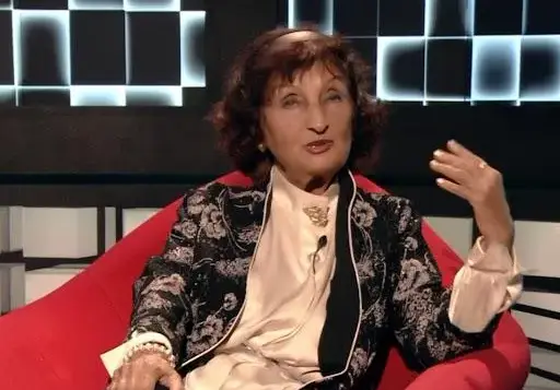 Обраха естрадната легенда Мими Николова