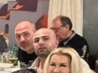 Пак го попиляха от бъзици! Ричард Величков си хвана „кака“ колкото майка му (СНИМКИ)