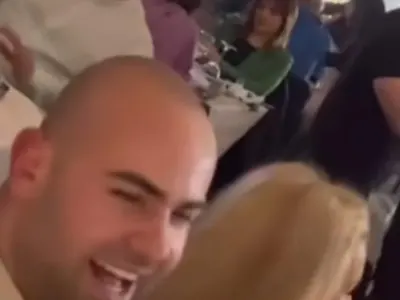 Пак го попиляха от бъзици! Ричард Величков си хвана „кака“ колкото майка му (СНИМКИ)