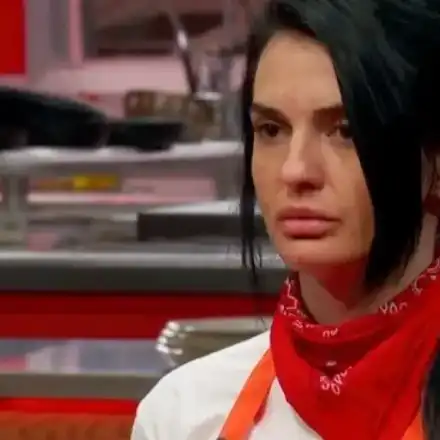 Поредната: Звезда от „Хелс китчън“ стана чалга певица! (ВИДЕО)