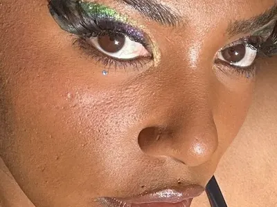 Прея не се притеснява от несъвършенствата по кожата си СНИМКИ