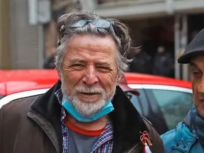 Руси Чанев шамаросал Мария Статулова, Цветана Манева му отнесла главата с плесник