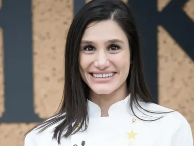 САМО В HOTARENA: Алекс Гърдева влязла с една торба лекарства в Hell’s kitchen! (Скандални разкрития)