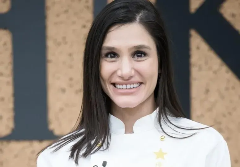 САМО В HOTARENA: Алекс Гърдева влязла с една торба лекарства в Hell’s kitchen! (Скандални разкрития)