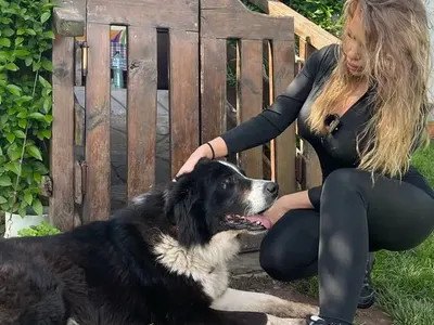 Секси фермерка си търси мъж: Да е забавен, уравновесен и самостоятелен (СНИМКИ)