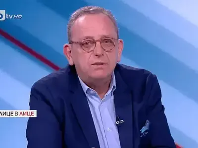 След като го изхърлиха от БНТ: Петър Стоянович цъфна в Би Ти Ви