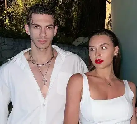 Теодора Мудева прежали Румен Радев! Илиян от "Игрите" е новата плячка на миската (СНИМКИ)