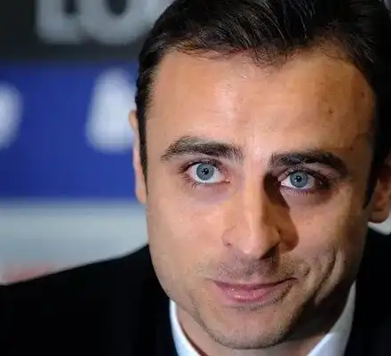 Вкараха Димитър Бербатов в МЕНТЕ реклама за лекарство срещу диабет!