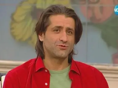 Влюбена режисьорка атакува Фицата, той скача през балкона