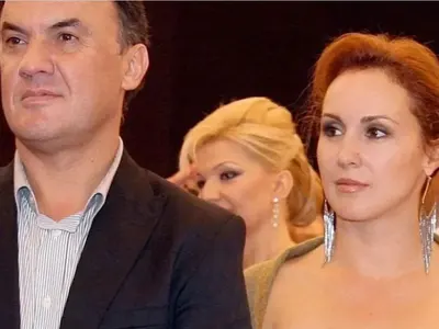 Заради незаконното дете: Съпругата на Боби Михайлов го заряза!