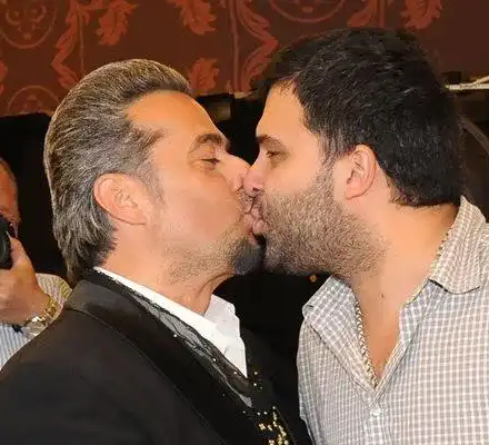 Защо Eвгени Минчев не покани Тодор Славков на вернисажа за Батето?