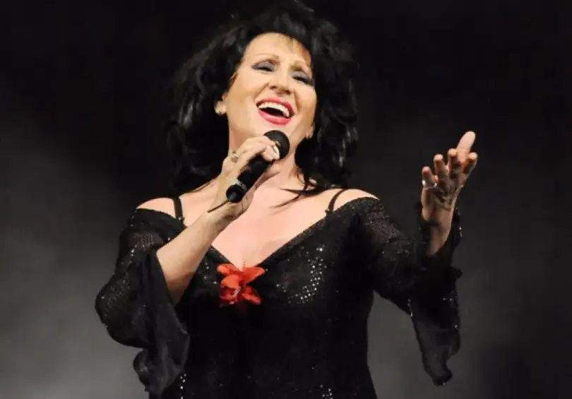 Зла прокоба тегне над мъжете на Йорданка Христова (Снимки)