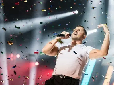 Зомбори: Дължа на хората да се пробвам като певец (Много снимки)