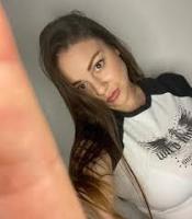 Пухкавата  годеница на Чоткин стана за смях с фотошоп СНИМКИ