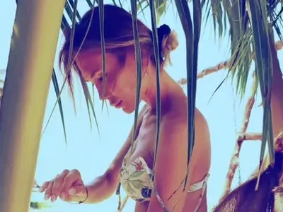 Бившата на Башар Рахал избра "живот на буболечка"