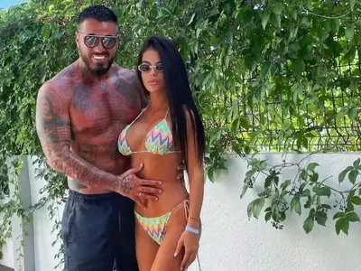 Бившата на Благо с нови цици?