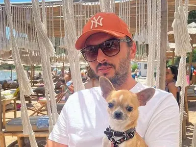 Бившият на Силвия Петкова снима жена си гола ВИДЕО