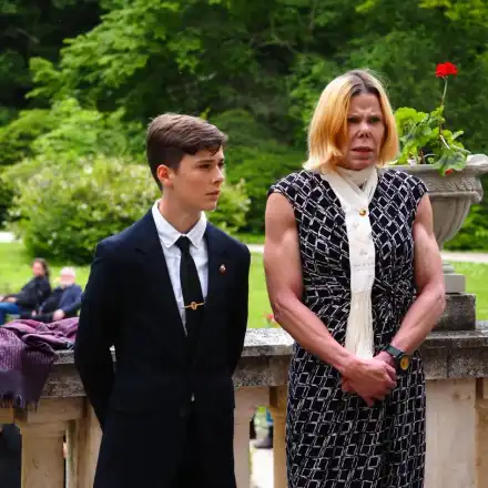 Царският зет харесва бицепсите на Калина: Добрият й тонус се отразява и на красивото й лице!