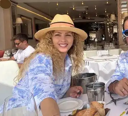 Добромир Гущеров кръсти внучката на втората си жена