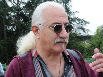 Етиен Леви след бомбата, че е бил агент „Панайотов” на ДС