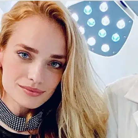 Ирена Милянкова лудо влюбена! Острига си косата заради нов любовник (СНИМКИ)